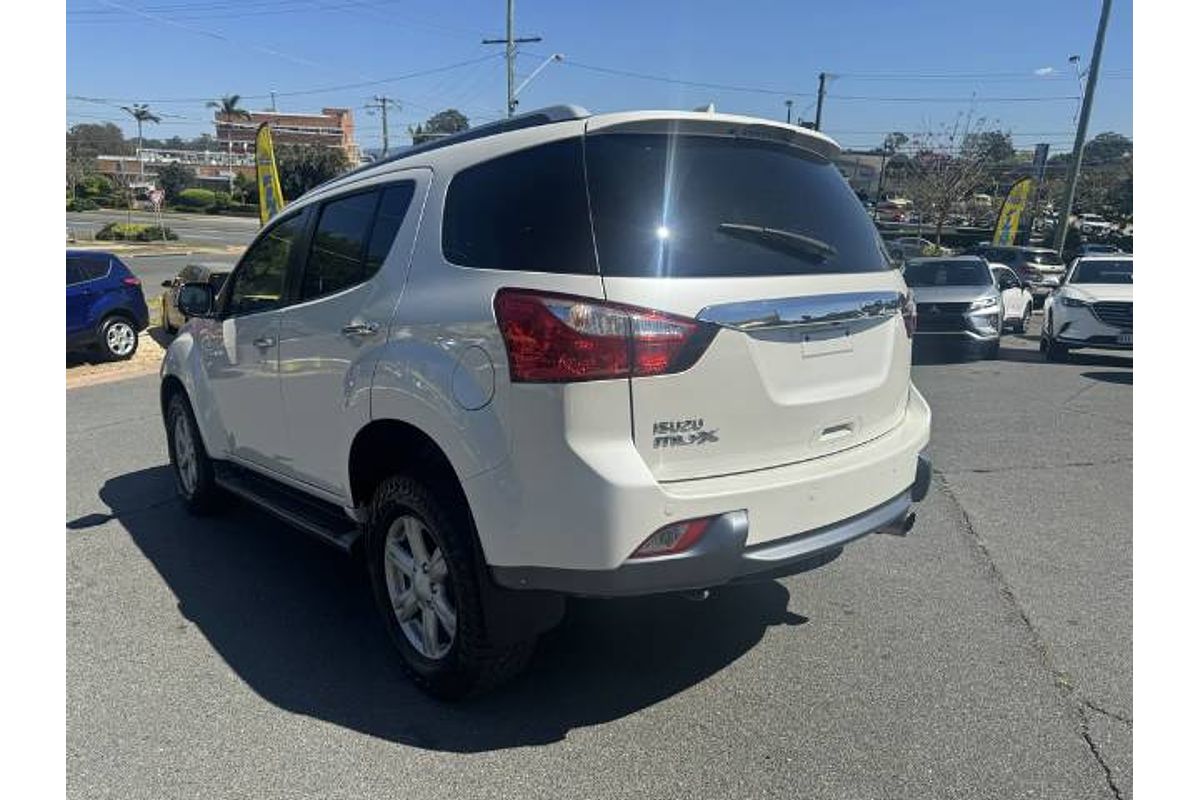 2016 Isuzu MU-X LS-T