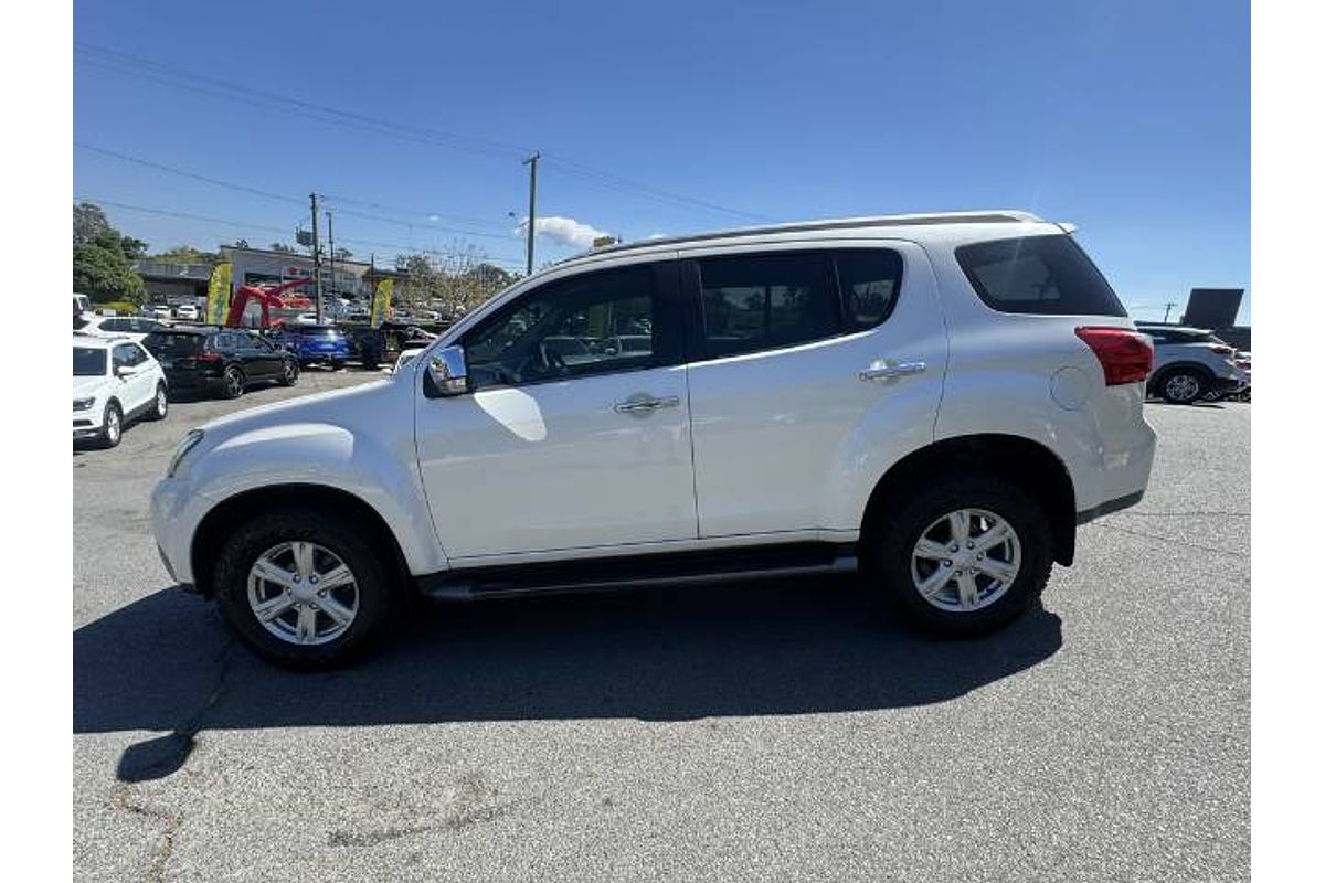 2016 Isuzu MU-X LS-T