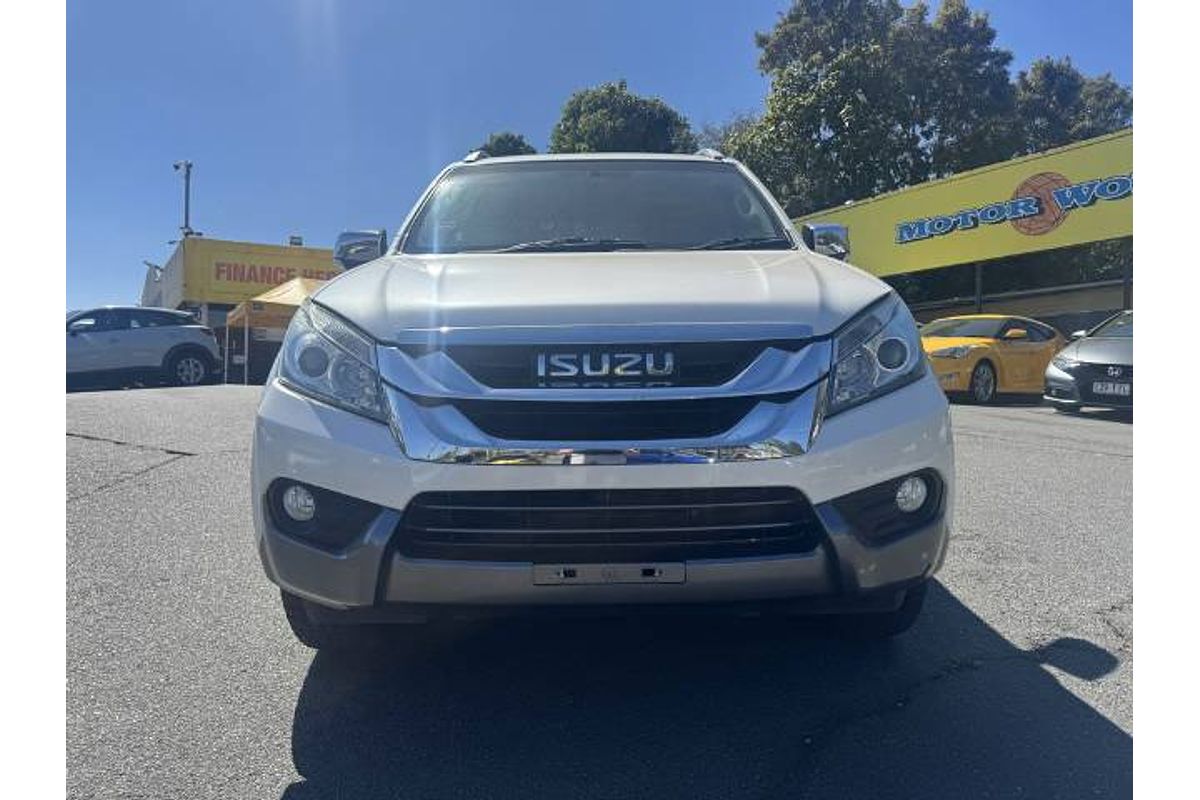 2016 Isuzu MU-X LS-T