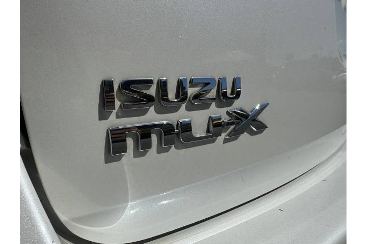 2016 Isuzu MU-X LS-T