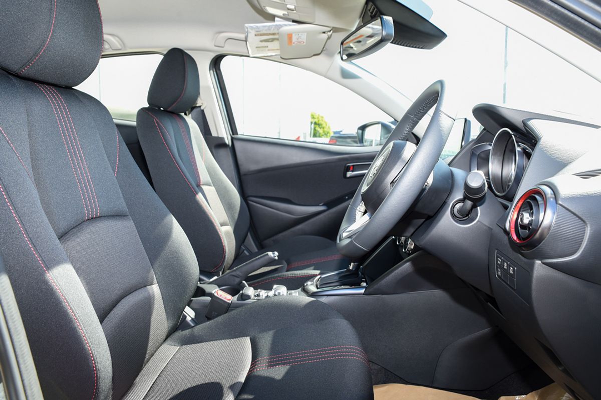 2025 Mazda 2 G15 Evolve DJ Series