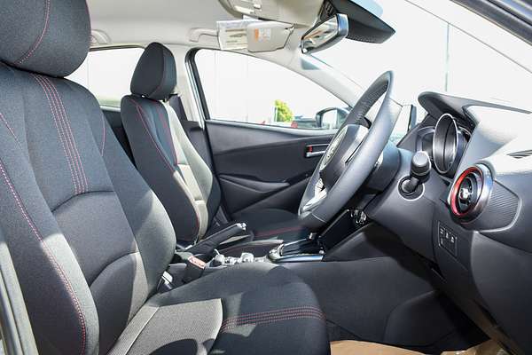 2025 Mazda 2 G15 Evolve DJ Series