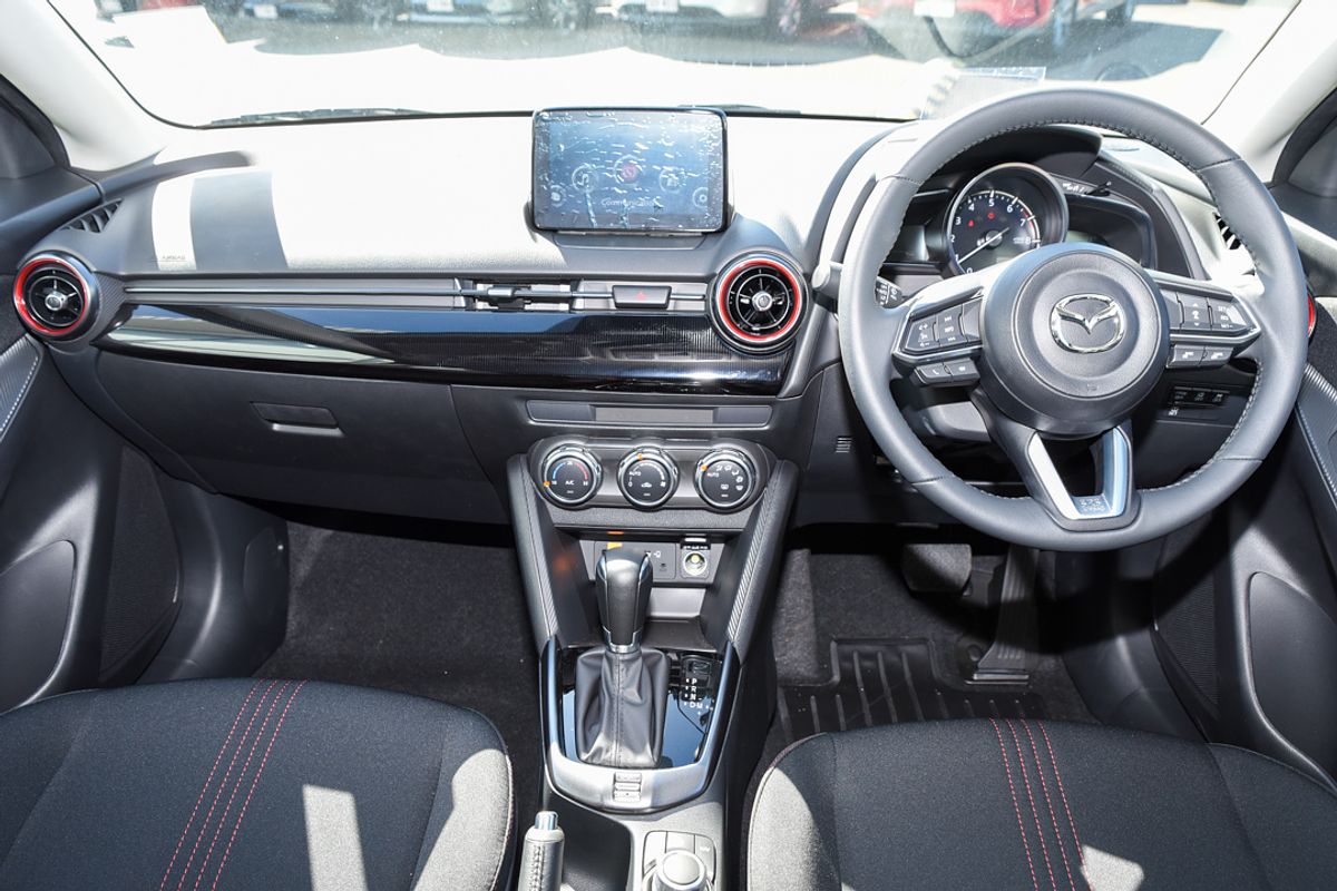 2025 Mazda 2 G15 Evolve DJ Series
