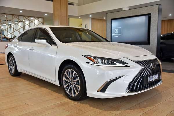 2022 Lexus ES ES250 Luxury AXZA10R