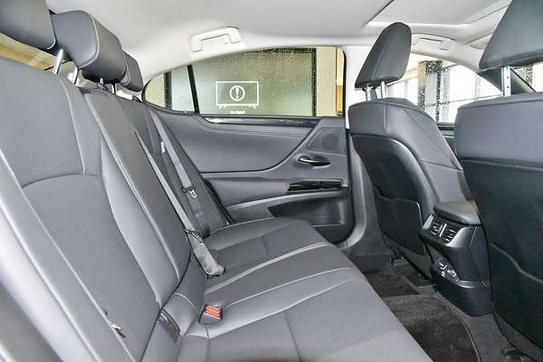 2022 Lexus ES ES250 Luxury AXZA10R