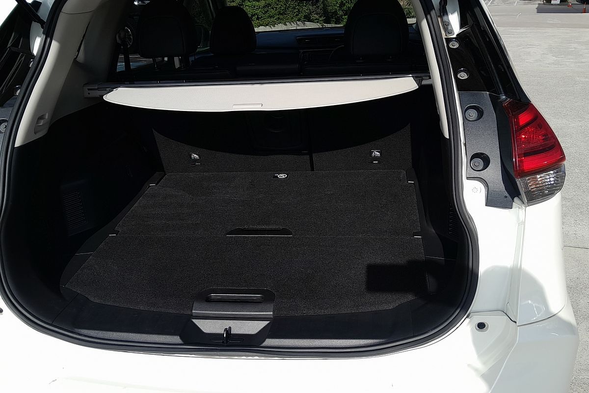 2018 Nissan X-TRAIL ST-L T32 Series II