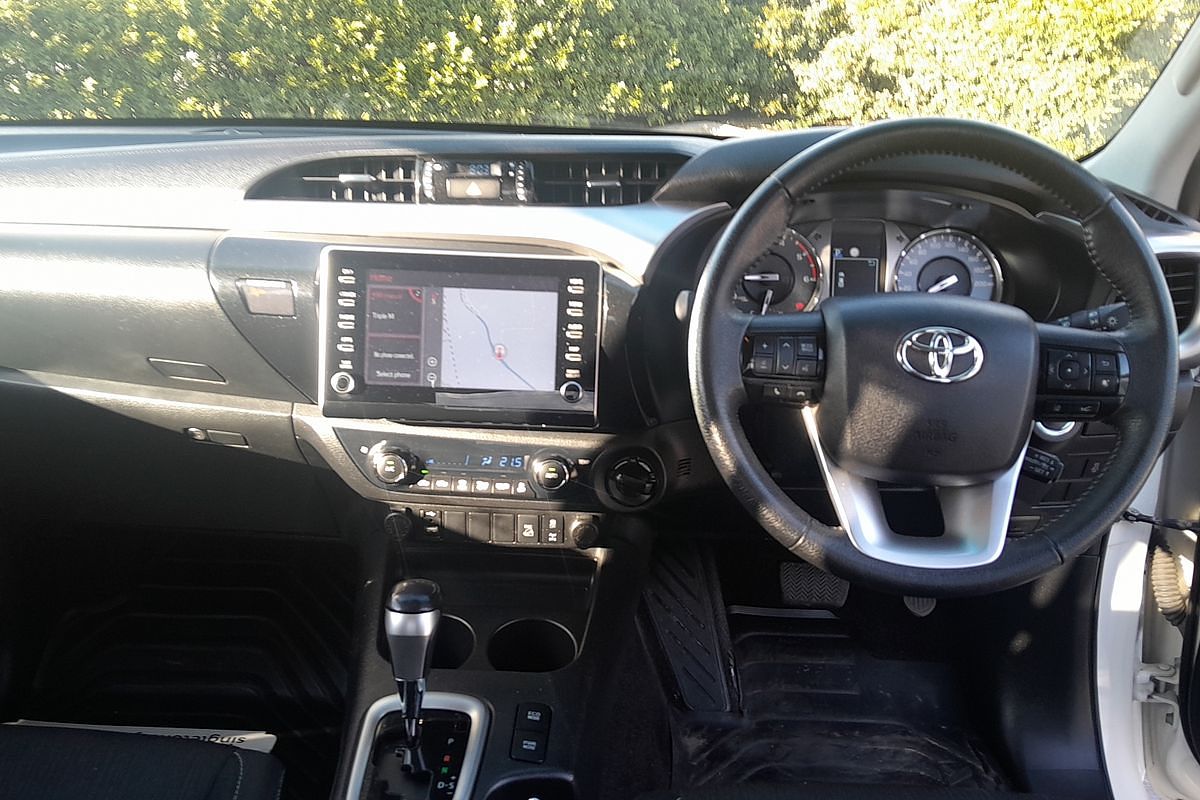 2021 Toyota Hilux SR5 GUN126R 4X4