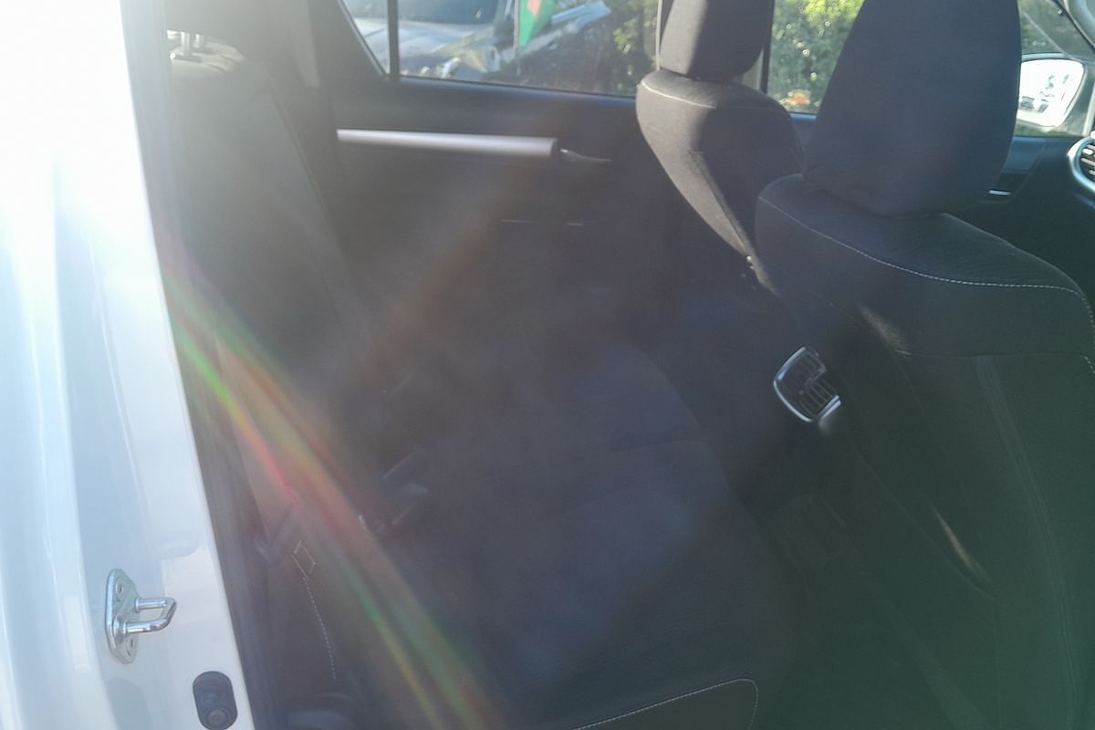 2021 Toyota Hilux SR5 GUN126R 4X4