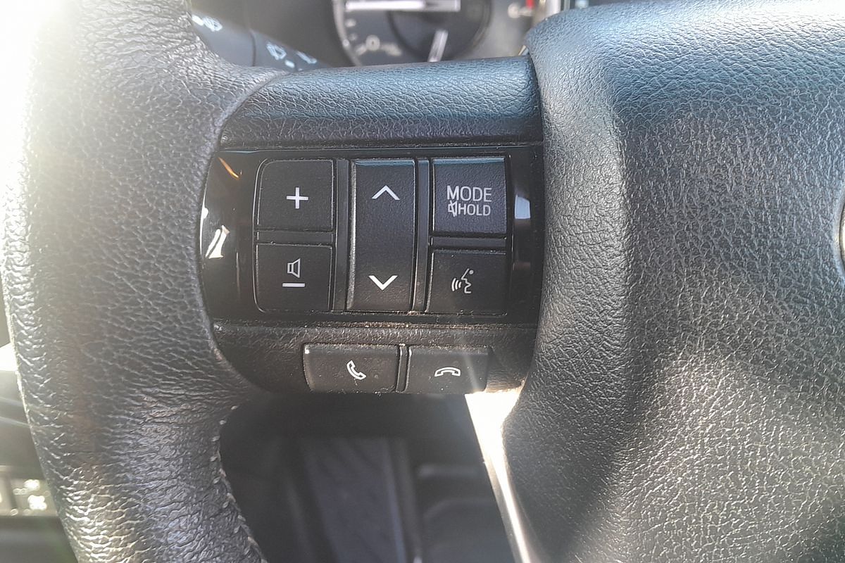 2021 Toyota Hilux SR5 GUN126R 4X4