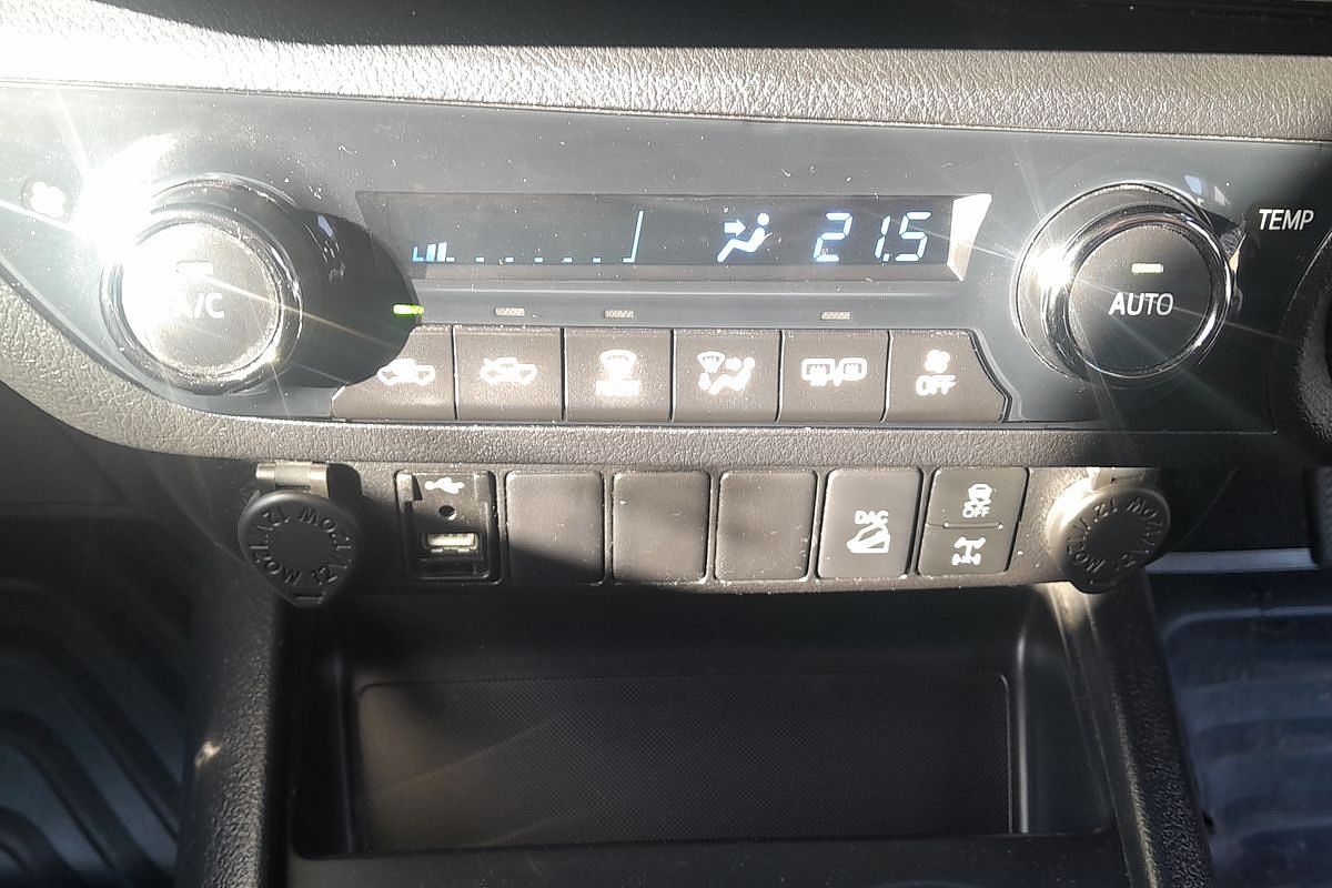 2021 Toyota Hilux SR5 GUN126R 4X4