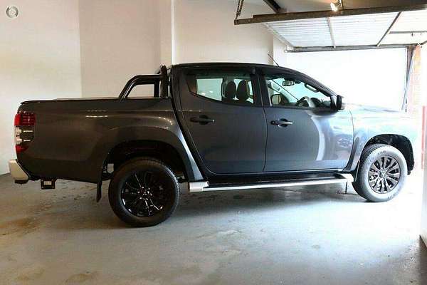 2022 Mitsubishi Triton GLX+ MR 4X4