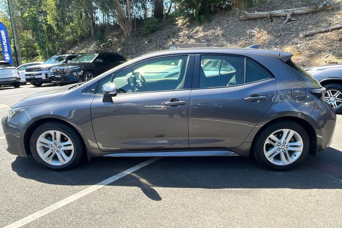 2021 Toyota Corolla Ascent Sport MZEA12R