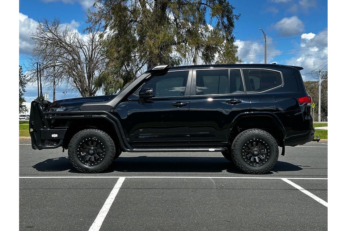 2021 Toyota Landcruiser GX FJA300R