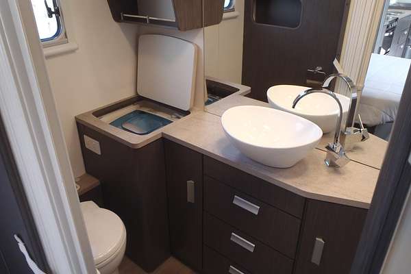2019 Jayco Journey 21.66-3.Ob.19Jy