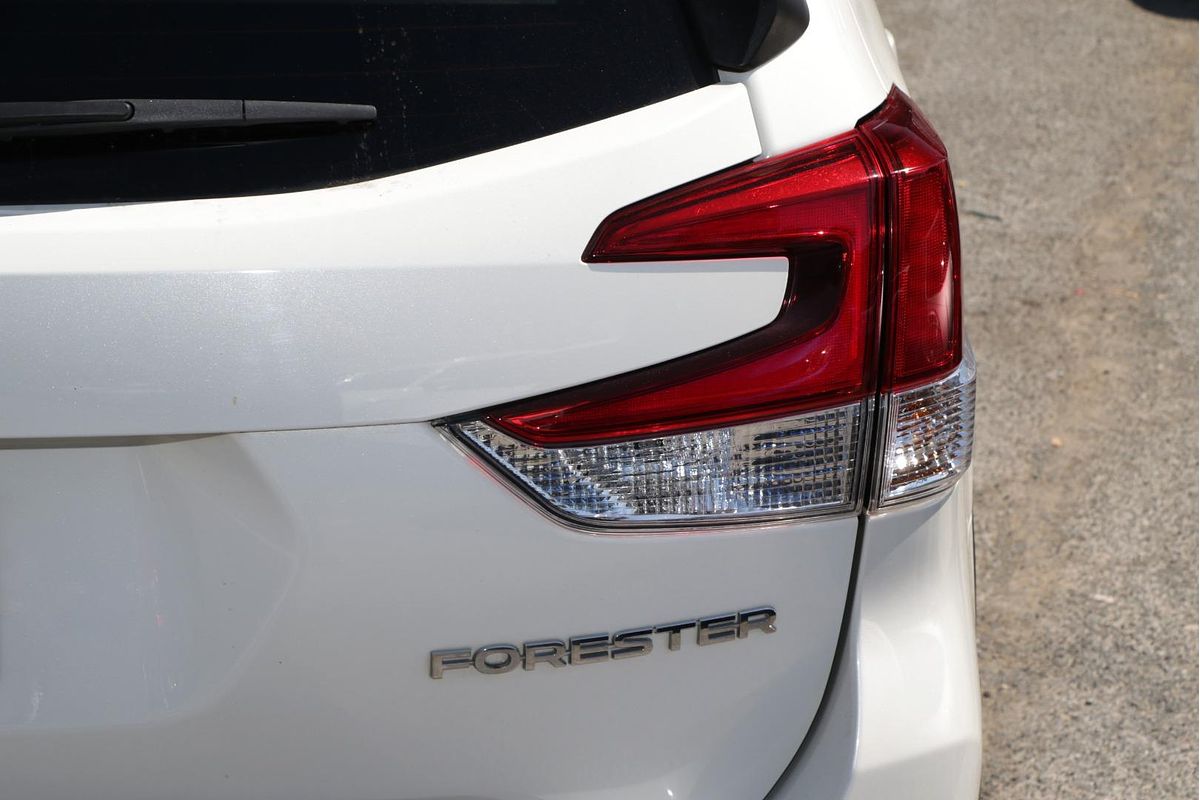 2019 Subaru Forester 2.5i Premium S5