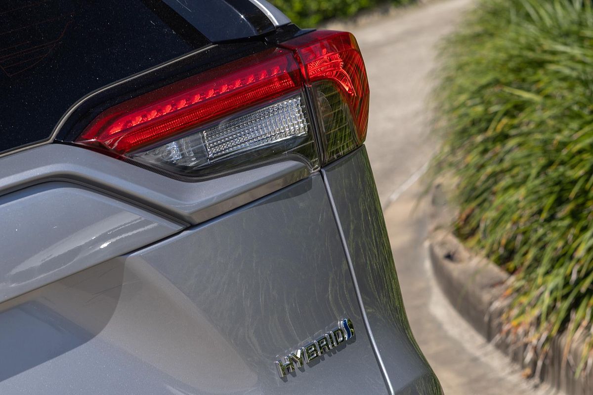 2024 Toyota RAV4 GXL AXAH54R