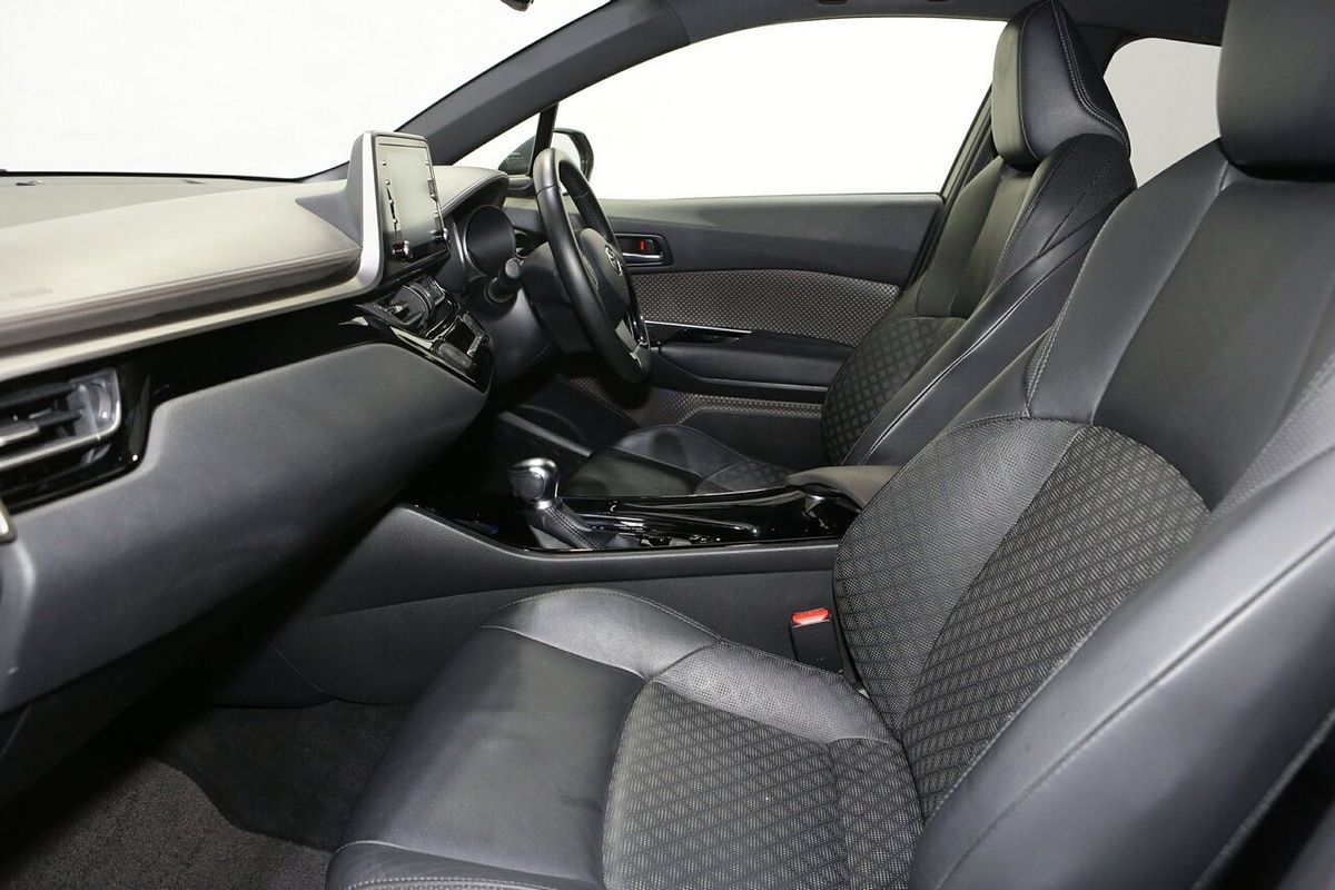 2022 Toyota C-HR Koba ZYX10R