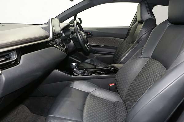 2022 Toyota C-HR Koba ZYX10R