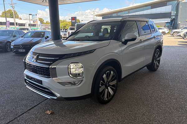 2025 Mitsubishi Outlander Aspire ZM