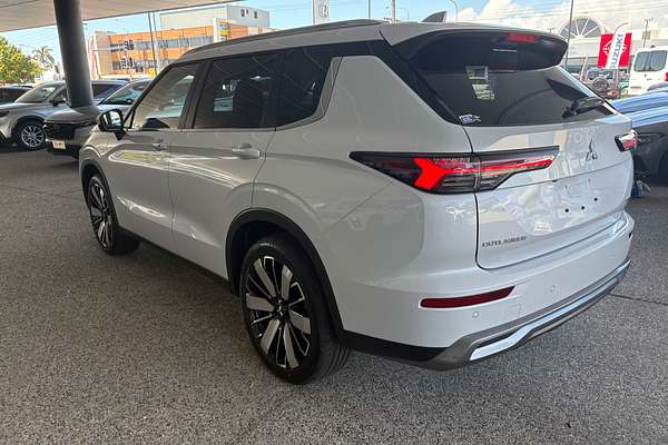 2025 Mitsubishi Outlander Aspire ZM