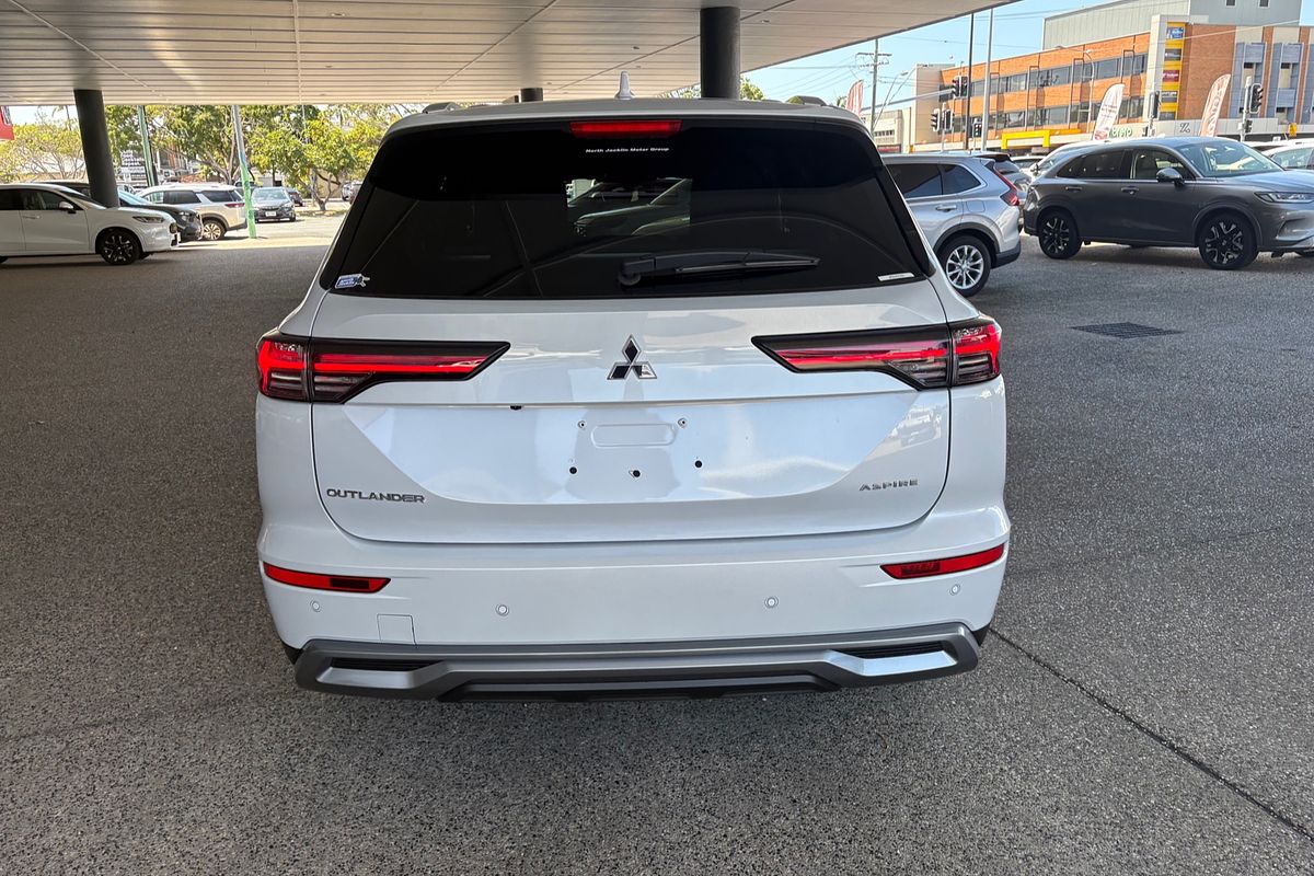 2025 Mitsubishi Outlander Aspire ZM