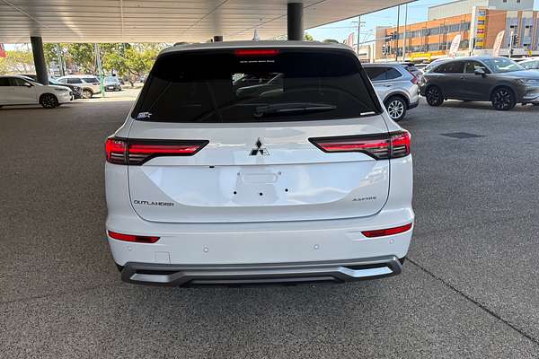 2025 Mitsubishi Outlander Aspire ZM