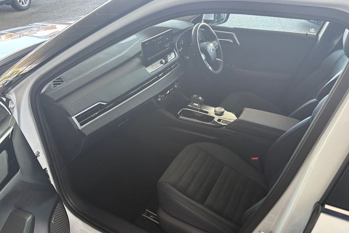 2025 Mitsubishi Outlander Aspire ZM