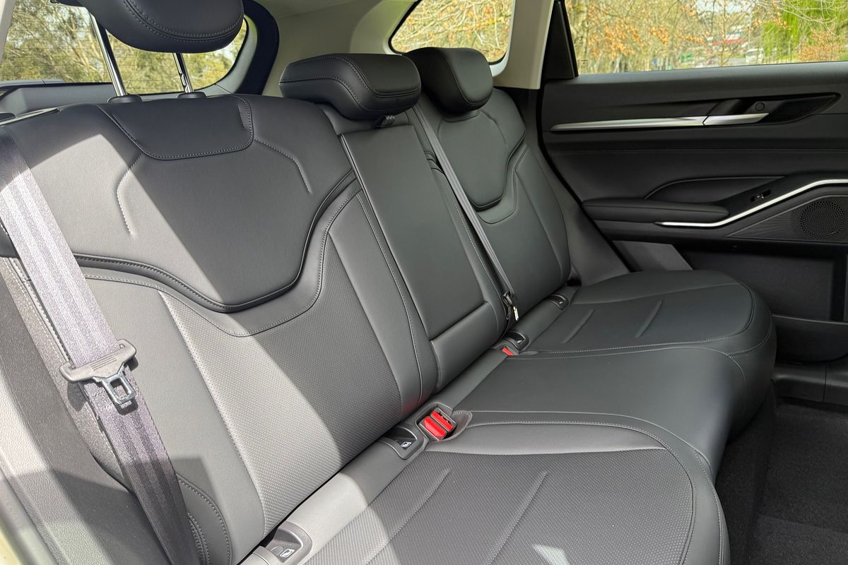 2025 GWM Haval H6 Ultra Hybrid B01
