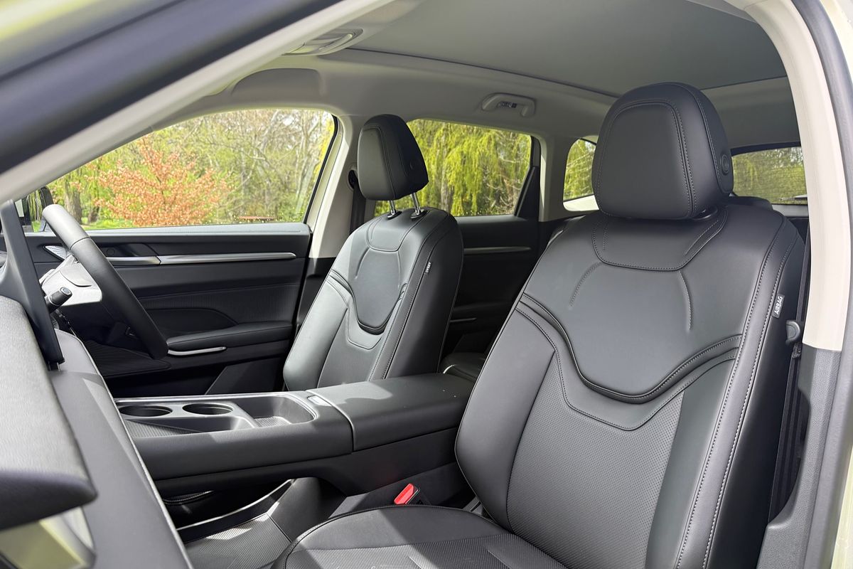 2025 GWM Haval H6 Ultra Hybrid B01