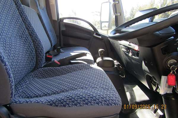 2023 Isuzu N Series NQR 87/80-190 4x2 LWB