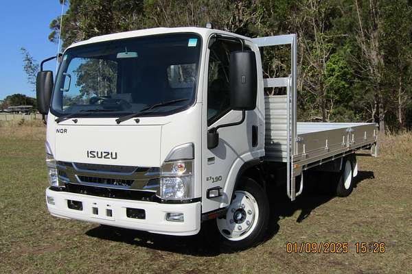 2023 Isuzu N Series NQR 87/80-190 4x2 LWB