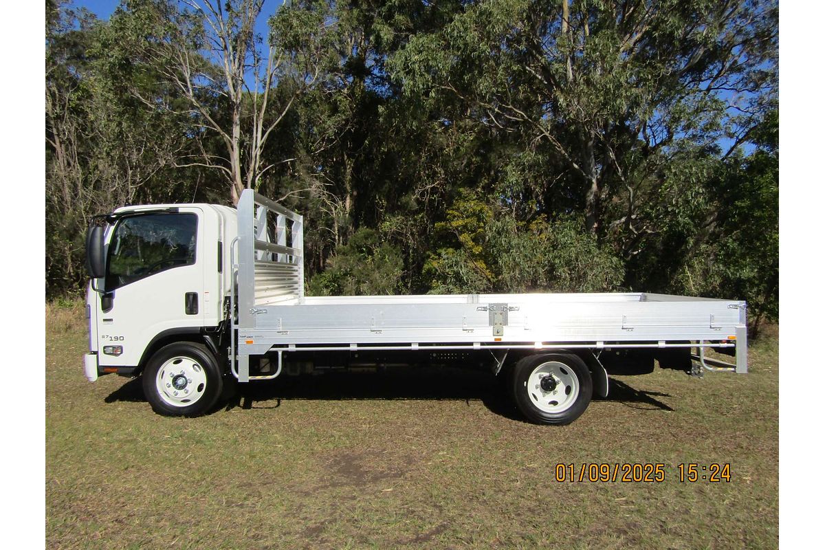 2023 Isuzu N Series NQR 87/80-190 4x2 LWB