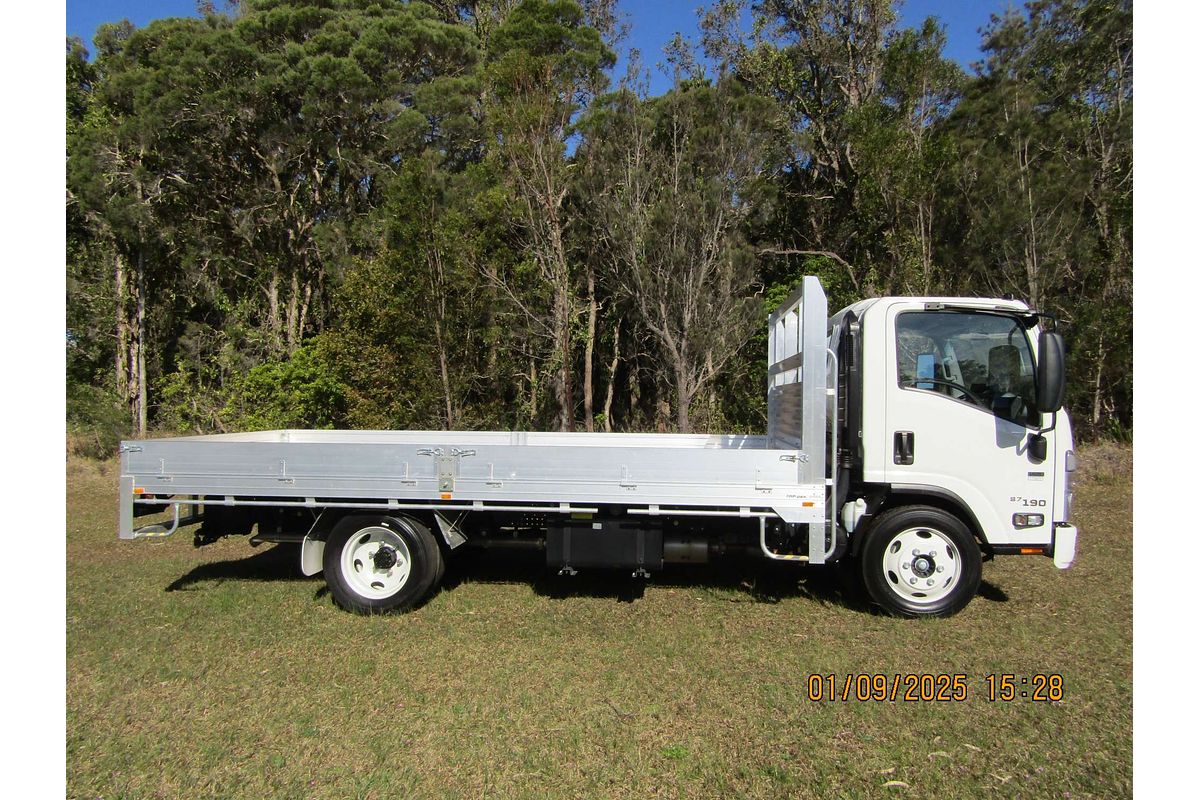 2023 Isuzu N Series NQR 87/80-190 4x2 LWB