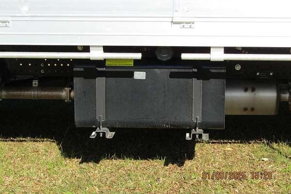 2023 Isuzu N Series NQR 87/80-190 4x2 LWB