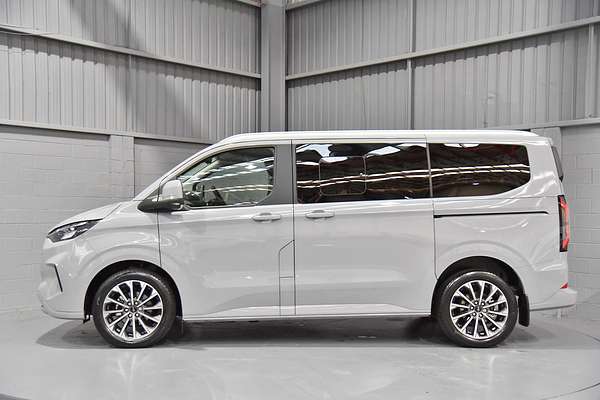 2024 Ford Tourneo Titanium X AV SWB