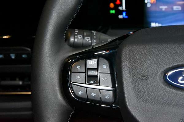 2024 Ford Tourneo Titanium X AV SWB
