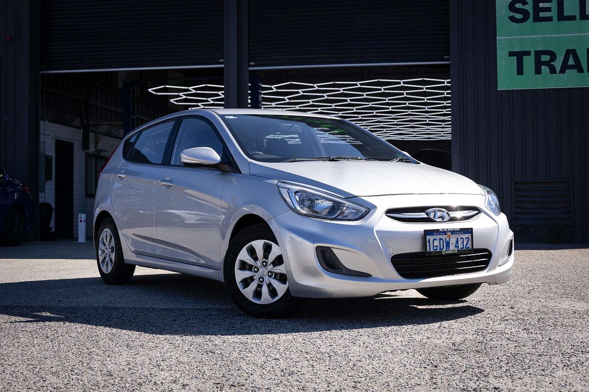 2017 Hyundai Accent Active RB4