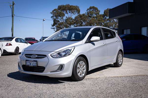 2017 Hyundai Accent Active RB4