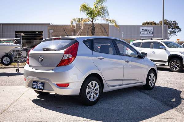 2017 Hyundai Accent Active RB4