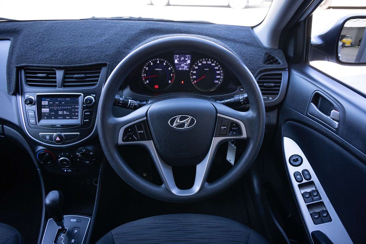 2017 Hyundai Accent Active RB4