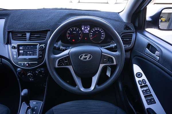 2017 Hyundai Accent Active RB4