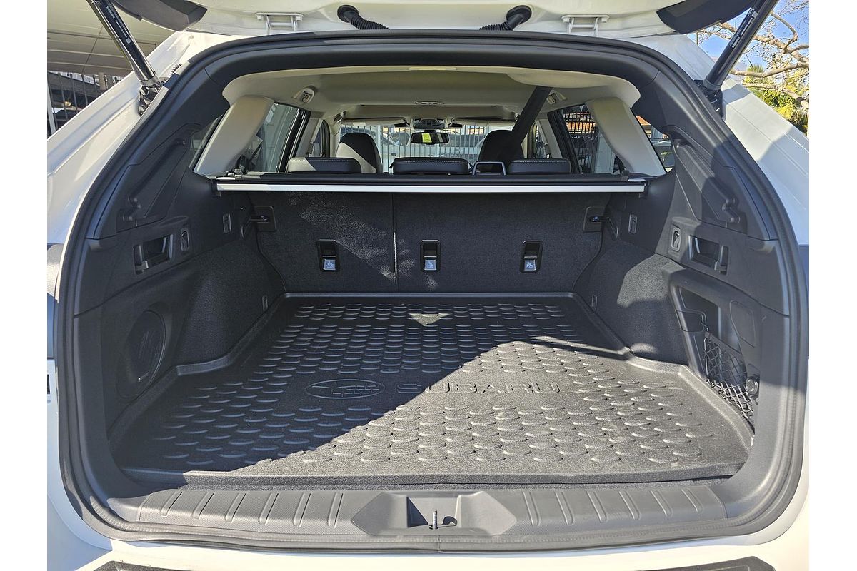 2025 Subaru Outback AWD Touring XT 6GEN