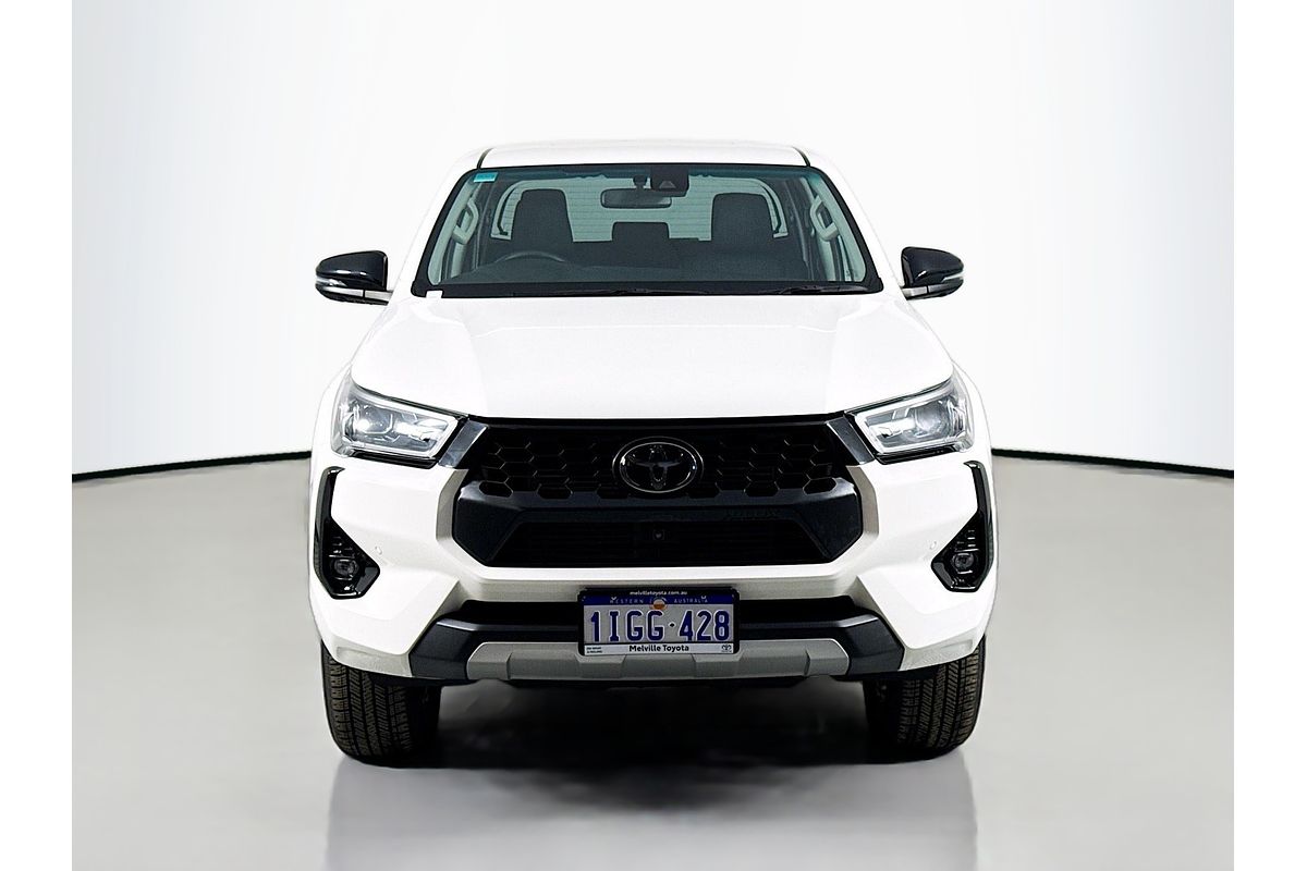 2024 Toyota Hilux SR5 48V GUN126R 4X4