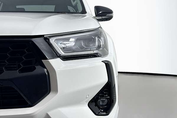 2024 Toyota Hilux SR5 48V GUN126R 4X4