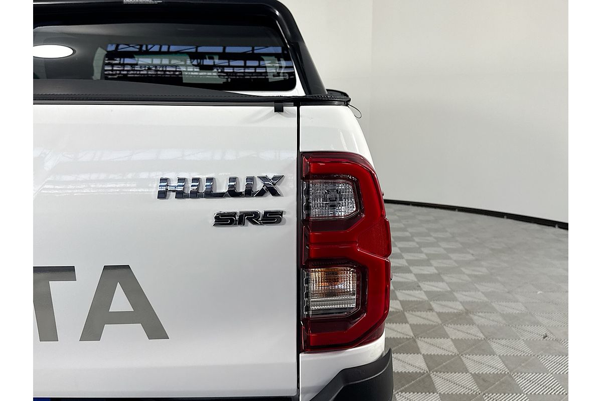 2024 Toyota Hilux SR5 48V GUN126R 4X4