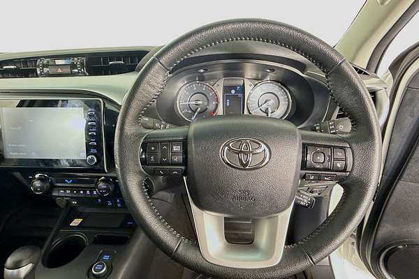 2024 Toyota Hilux SR5 48V GUN126R 4X4