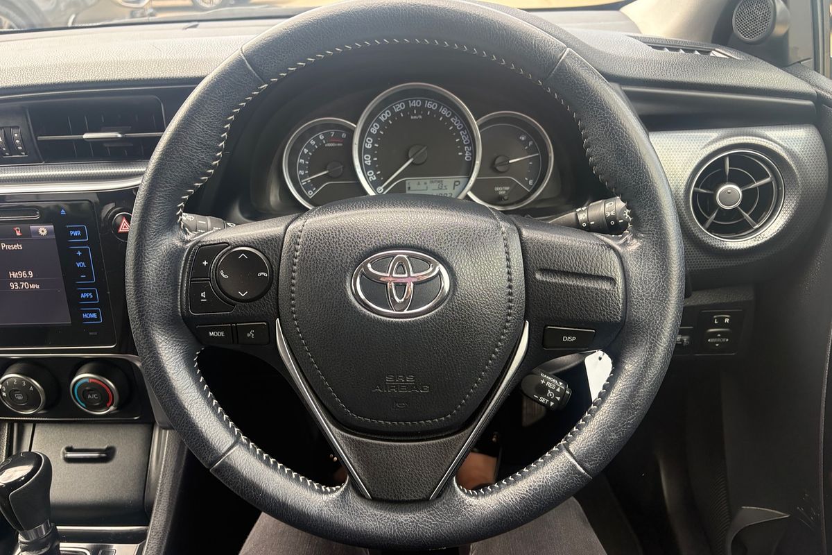 2018 Toyota Corolla Ascent Sport ZRE182R