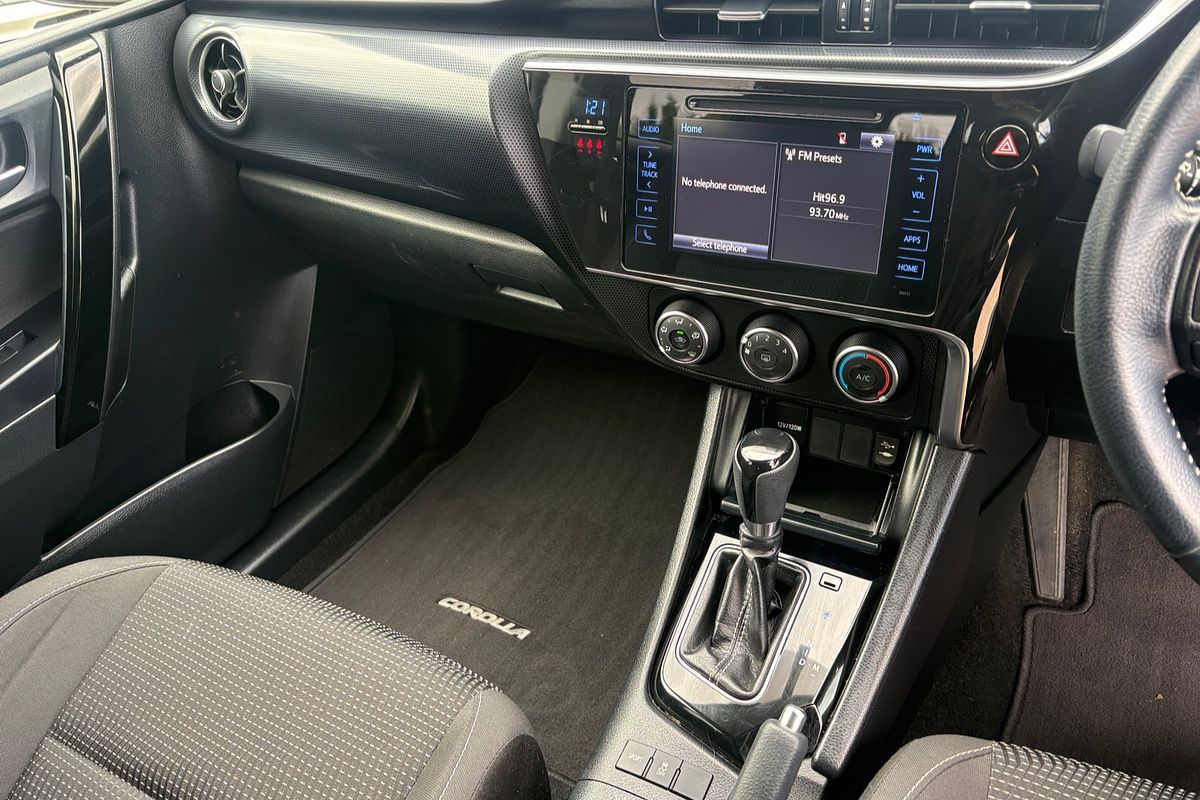 2018 Toyota Corolla Ascent Sport ZRE182R