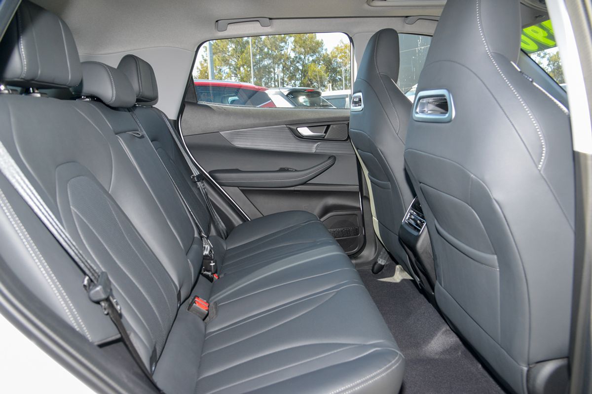 2025 Chery Tiggo 4 Hybrid Ultimate