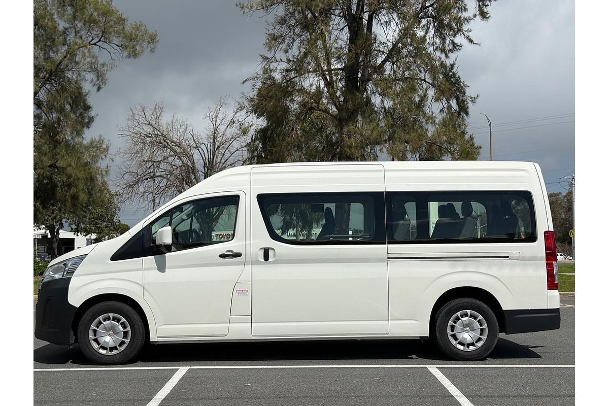 2019 Toyota Hiace Commuter GDH322R ELWB High Roof